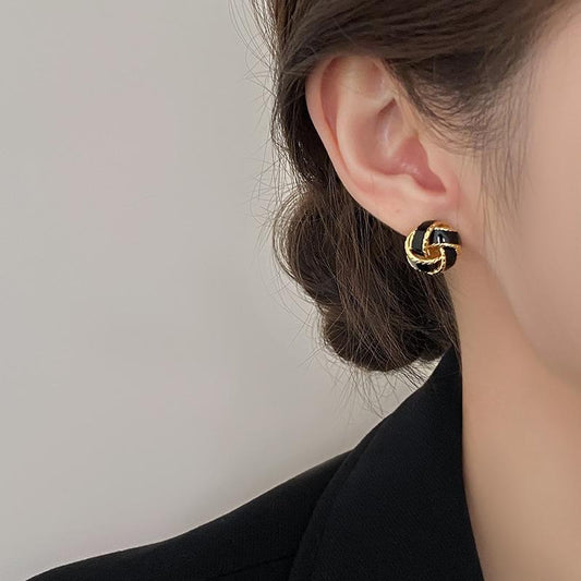 Women's Retro Earrings Simple And Versatile Accessories