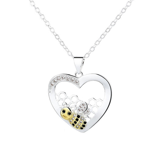 Fashion Exquisite And Creative Bee Hive Pendant Pastoral Style Temperament Female With Hearts Color Separation Necklace